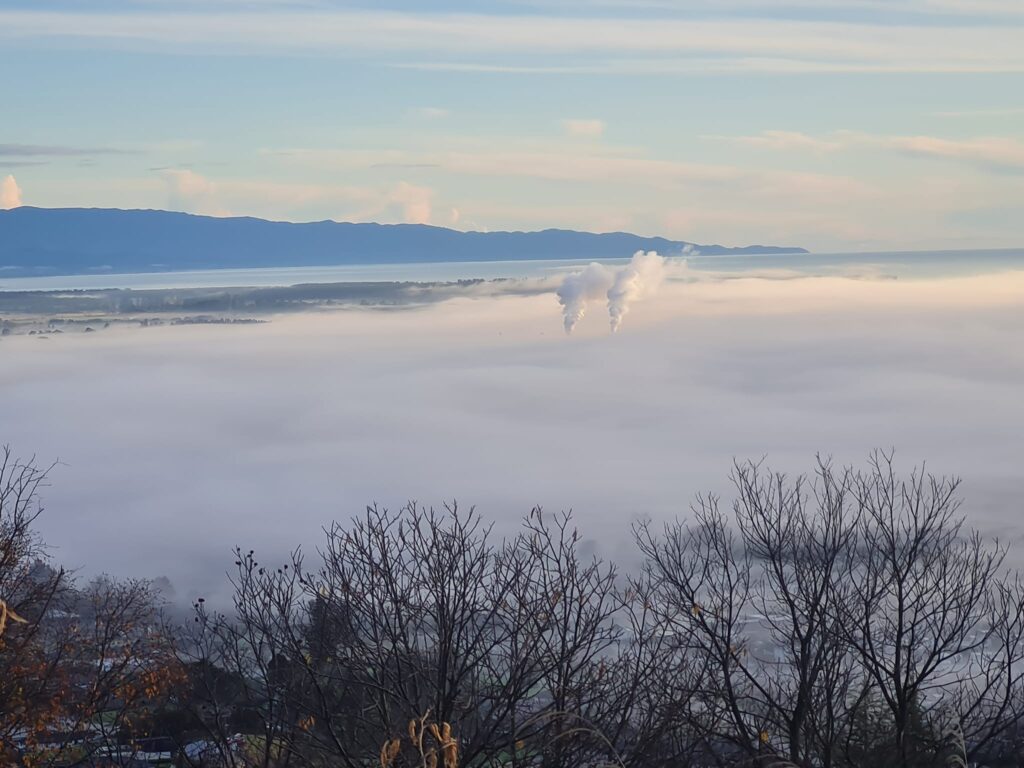 Above Clouds 1024x768